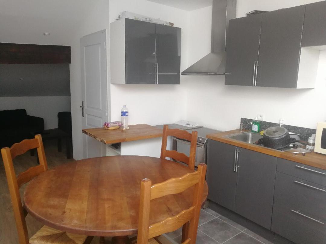 Aparthotel Saint-Chamond Zewnętrze zdjęcie
